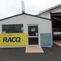 ESTABLISHED MECHANIC BUSINESS SELLING FREEHOLD WITH ADJOINING RESIDENCE image