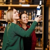 Super Spacious Bottle Shop with Drive Thru Ref: 12554 image