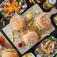 ICON TAKEAWAY RESTAURANT HITS THE MARKET IN BYRON BAY! image