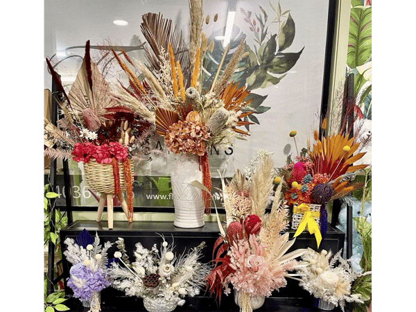 FLORIST GARDENS FOR SALE