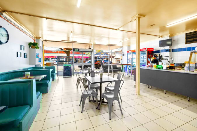 LEASEHOLD - Corowa Take Away, NSW - 1P0572