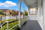 Prime Location Residence with Income or 3 BnB lets (stca) or Health Professional Rooms