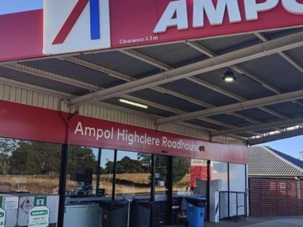 Long-Established Retail Outlet For Sale-Highclere, Tasmania-Busy Highway Location-Fuel, Takeaway Food & Retail-4-Bedroom Residence & Land over 3 Title