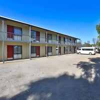 24 - ROOM REGIONAL MOTEL - NSW image