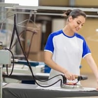 5 And Half Days Dry Cleaner On A Busy Road In Hawthorn. Tkg 5500 Pw [1907011] image