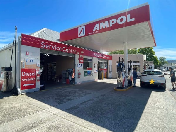 Easy-to-run petrol station with untapped revenue streams