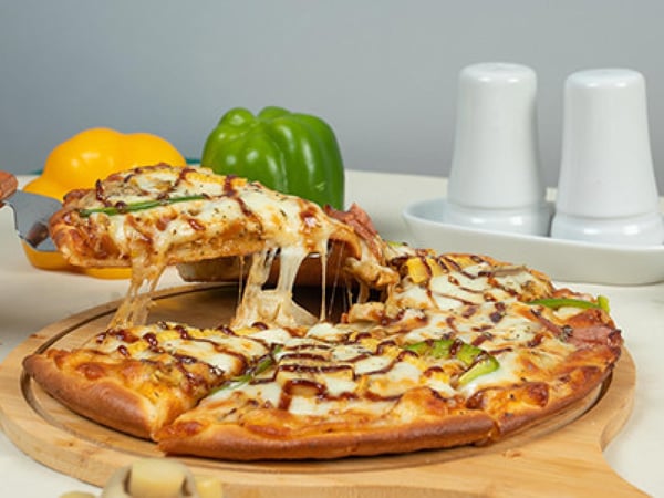 Burger and Pizza Shop for Owner Operator at lower prices