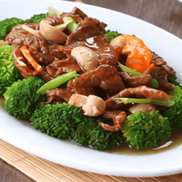 SAUTEED BEEF w/ BROCCOLI FLOWER