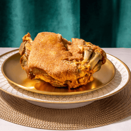 CRISPY PATA (extra large)