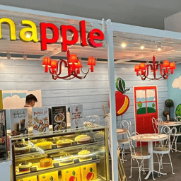 BANAPPLE PIES & CHEESECAKES