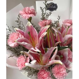 Blush Lily Veil