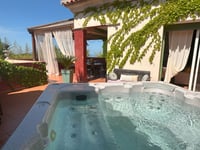 Jacuzzi