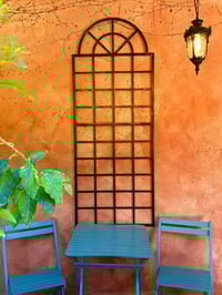 Table et chaise extérieur