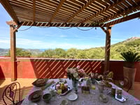 Petit déjeuner vue sur la mer panoramique