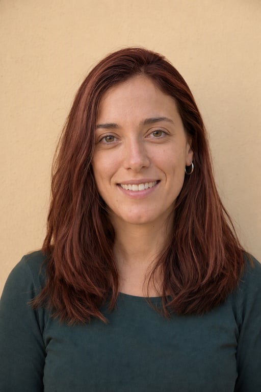 Caoba: Vermell fosc de fons càlid, més suau que el coure