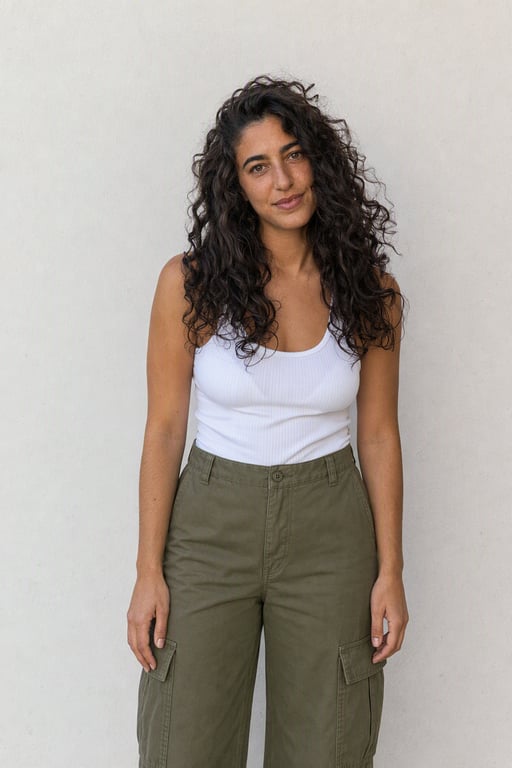 מכנסי קרגו בגוון זית