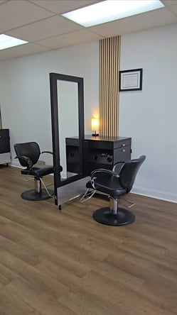 Hair Work station for rent