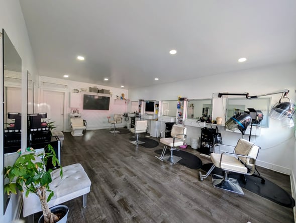 Newly Remodeled Storefront in Lyn-Lake Uptown Minneapolis for Beauty Pros