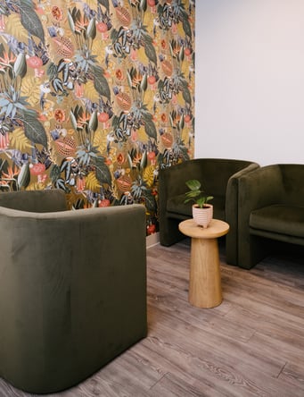 Brand new, modern, bright, open concept salon chairs available for rent!