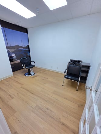 Brand New Private Salon Suites in Duncanville, Texas