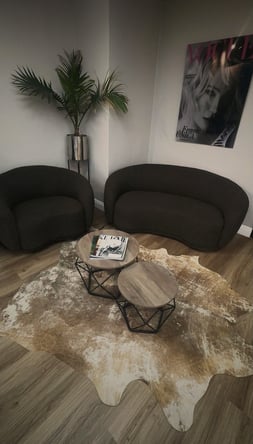 Luxury Hair Station Rental in Mission Valley | Giovannis West Salon