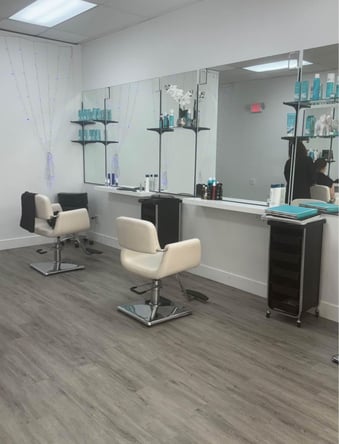 Calling all hairstylist and barber,chairs for rent