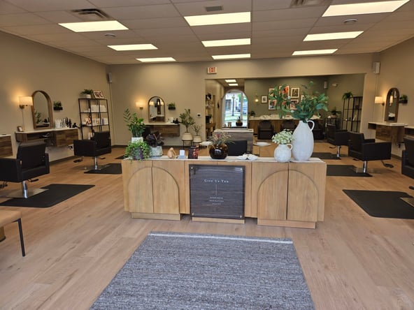 New Salon Chair and Suite Rental in the Greendale Village
