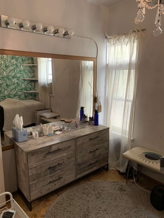 Hairstylist wanted