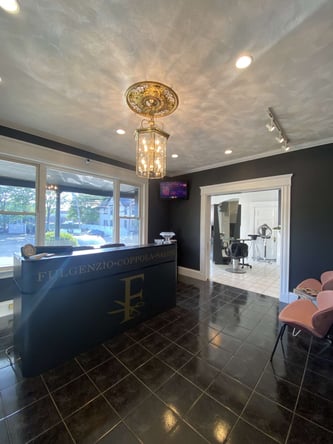 One of Newton’s prominent and long-standing salon’s has a chair available for rent