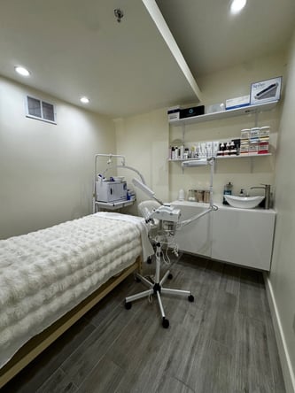 GlowVita Medspa Room For Rent Located South Of Fifth