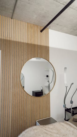 Splittable Downtown Seattle Salon Studio: Fully Renovated for 2 Providers, Parking Included