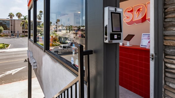 La Jolla Beauty + Wellness Suite — $340/wk, First 2 Weeks Free!