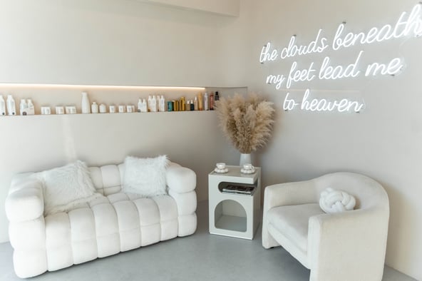 Hair Booth Rental – NUAGE BEAUTY HOUSE