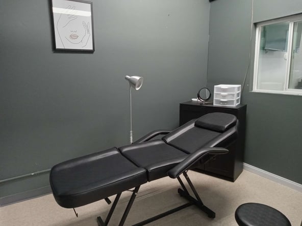 Private room for rent inside Beauty Salon in Stanton, CA