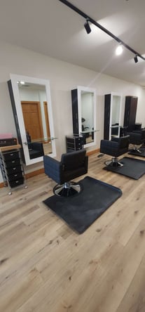 Brand New Salon!