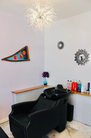 Salon Space for Rent with Ocean View in Laguna Beach!