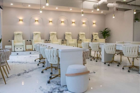 brand new nail spa in thriving heart of the city of Miami. Hairdresser needed.