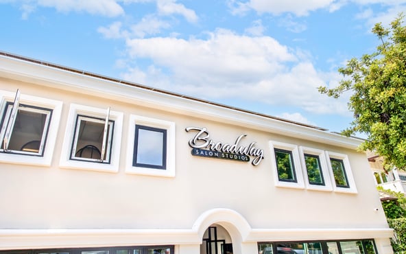 Window Suites for Beauty Pros in La Jolla Village