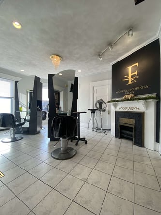 One of Newton’s prominent and long-standing salon’s has a chair available for rent