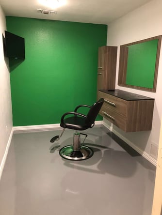Affordable Private Salon Suite in Desoto