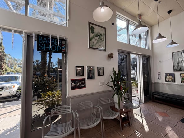 Babershop and Salon, Stationsand Room in Irvine , California