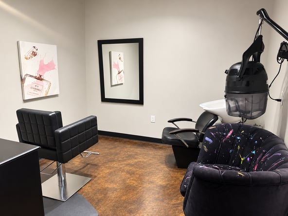 Private Salon Suite for Rent – Charlotte Independence Blvd Area