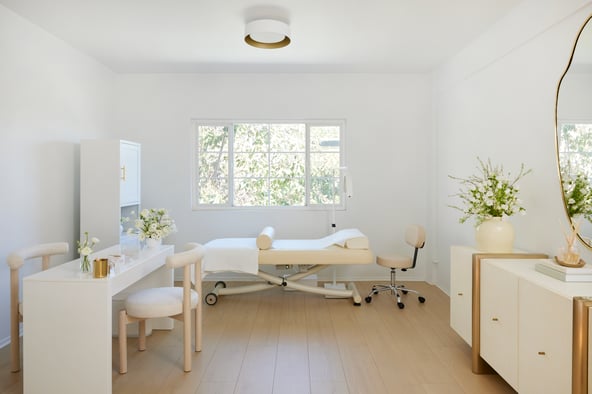 Lash & Esthetic Luxury Private Suite in West LA | Sun–Thu Monthly Rental