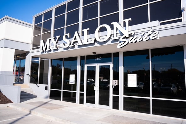 MY SALON Suite in nd St Omaha, NE – Salon Suite for Rent