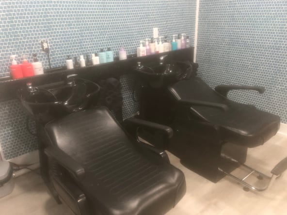 Hair salon booth rental opportunity
