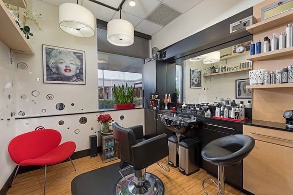 Salon Lofts in Hollywood, FL – Salon Suite for Rent