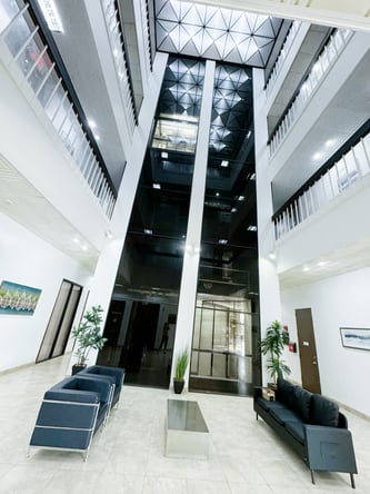 Houston Galleria Hair Salon for lease