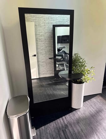 Spacious Double Private Salon Suite in Casselberry, FL — Move-In Ready!