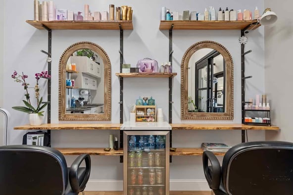 Sola Salon Studios in Wayne, PA – Salon Suite for Rent