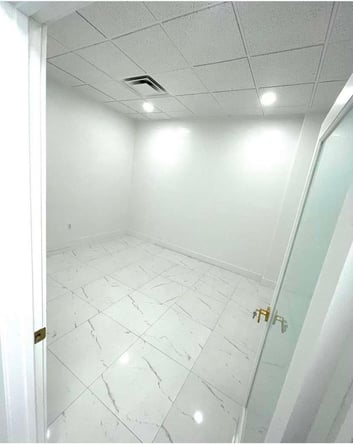 Luxury suites for independent beauty professionals